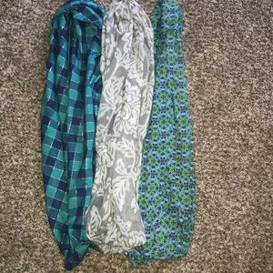 SET OF THREE INFINITY SCARVES